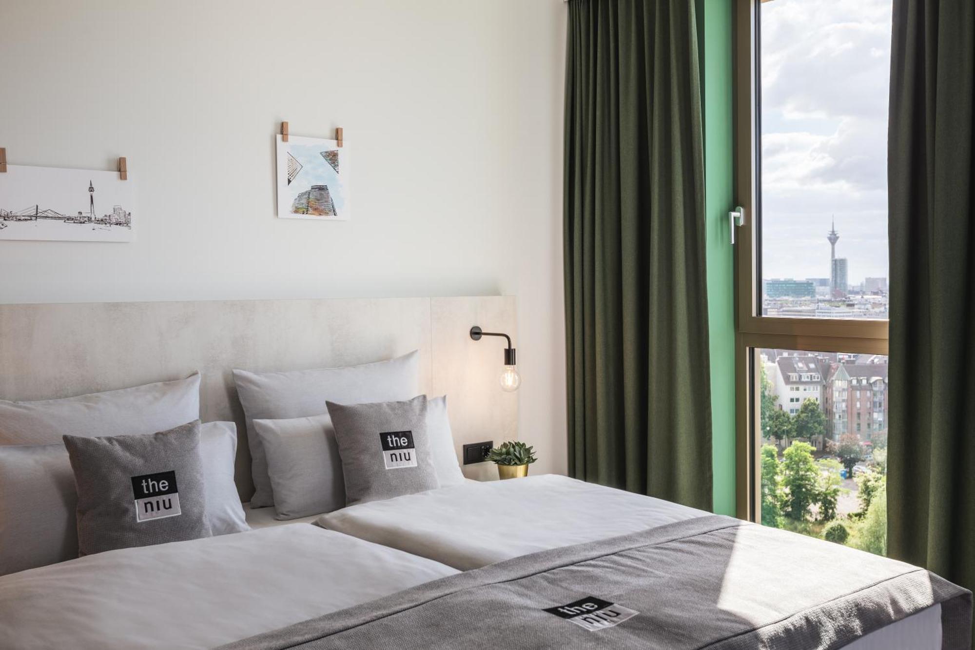 Holiday Inn - The Niu Tab Dusseldorf Main Station By Ihg — Foto 2